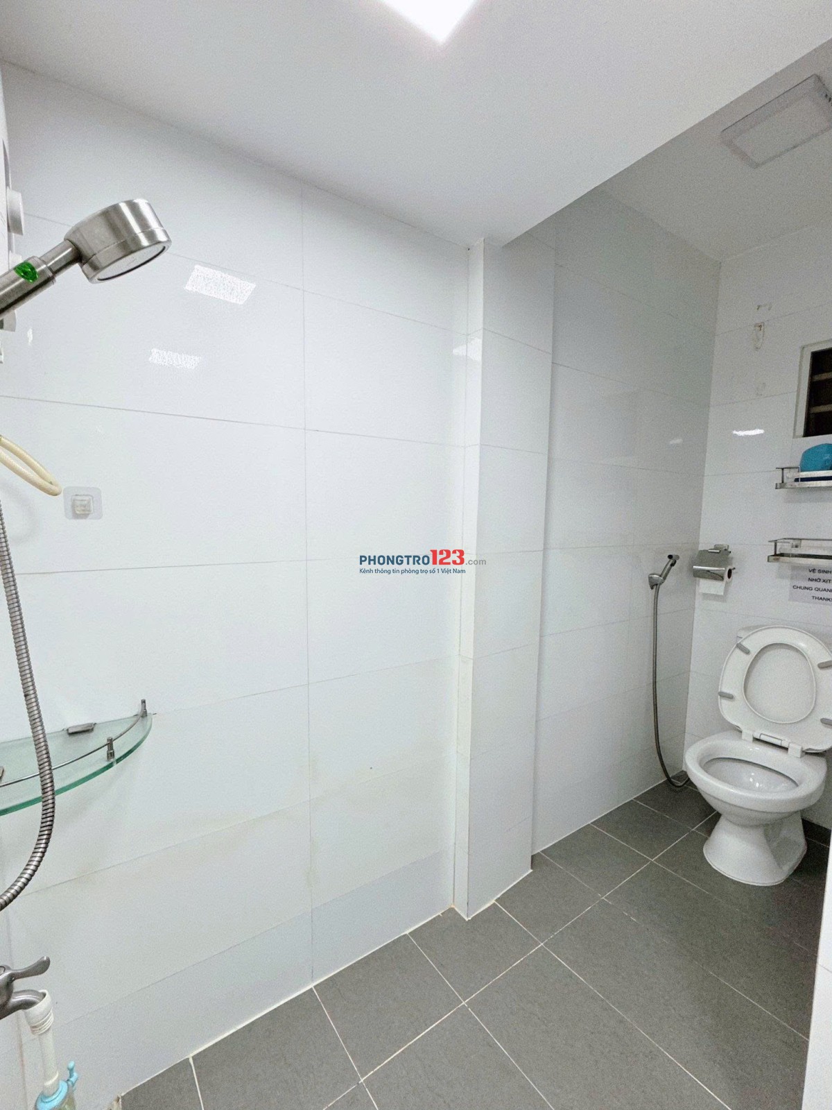 Chung cư Phú Thọ- Quận 11 cũ căn 2p ngủ, NTCB, giá 8tr/tháng