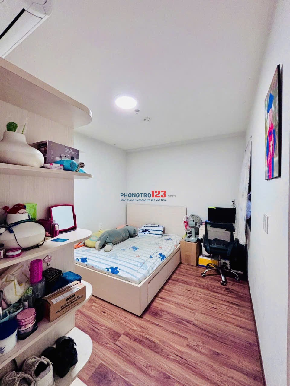 Nhà riêng hẻm Lê Văn Sỹ- P.Nhiêu Lộc, 1 trệt, 1 lầu, 2p ngủ giá 14tr/tháng