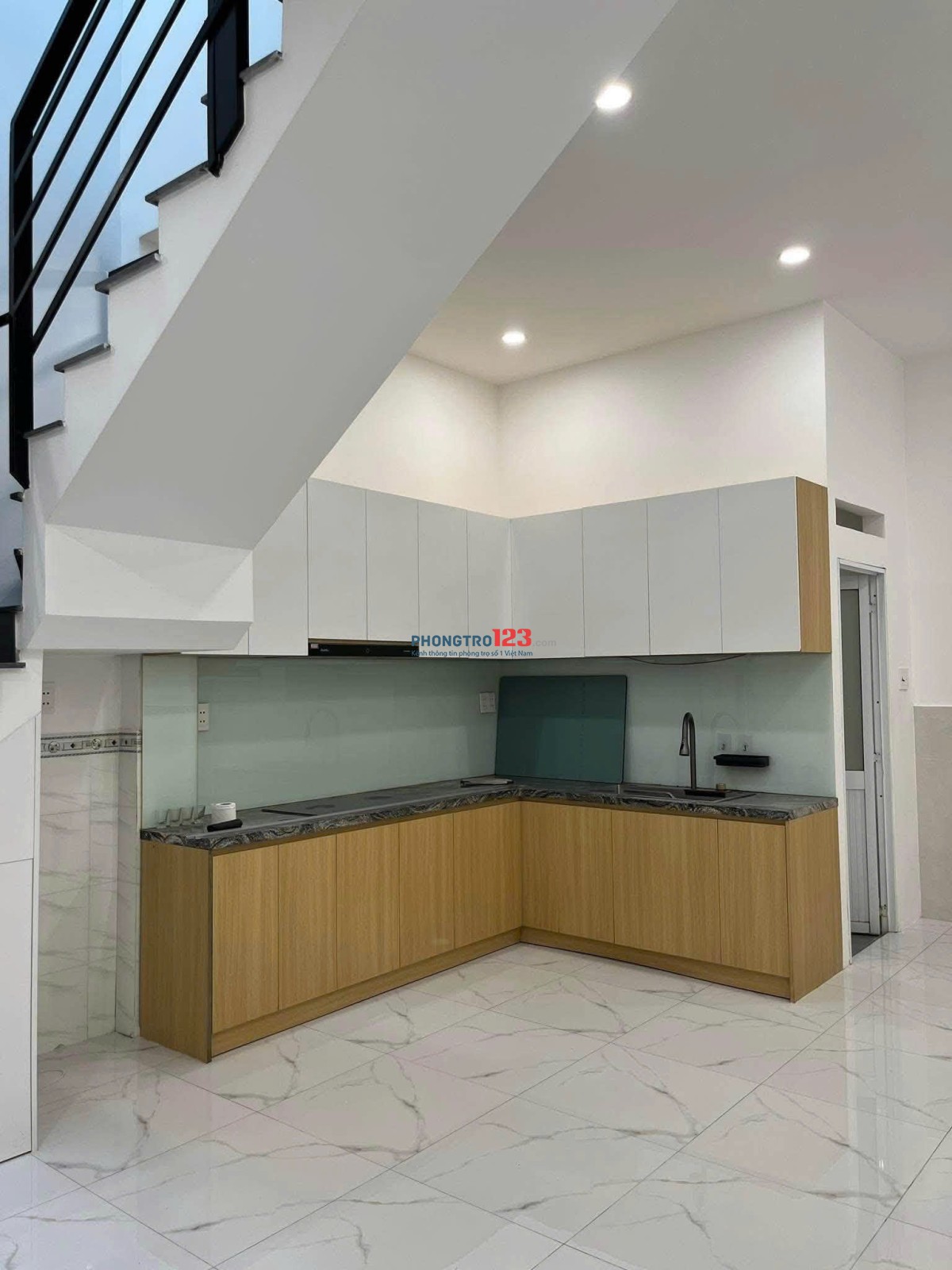 Cù Lao Phú Nhuận- Nhà 1 trệt 1 lầu 94m2 có 2PN Giá 13.5tr/th