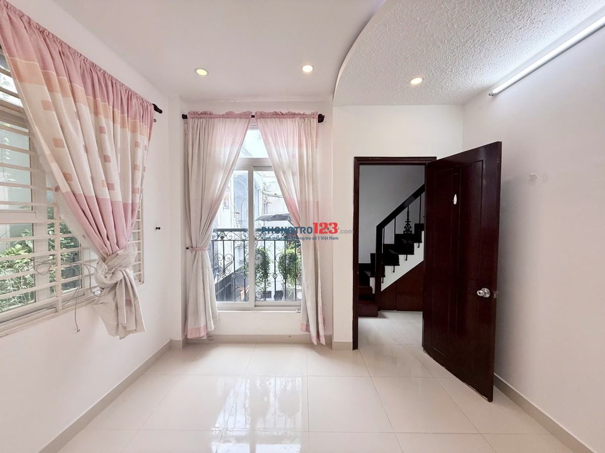 Hẻm Nguyễn Phúc Chu căn 1 trệt 2 lầu, 3 phòng ngủ giá 14tr/tháng