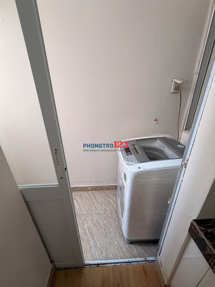 Cần cho thuê căn 2Pn chung cư The Harmona, Trương Công Định- Giá: 10tr/tháng