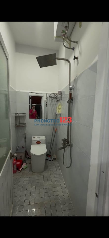 Cho thuê nhà riêng gần chợ Phạm Văn Hai, Tân Sơn Hoà - 2PN chỉ 13tr5/tháng!