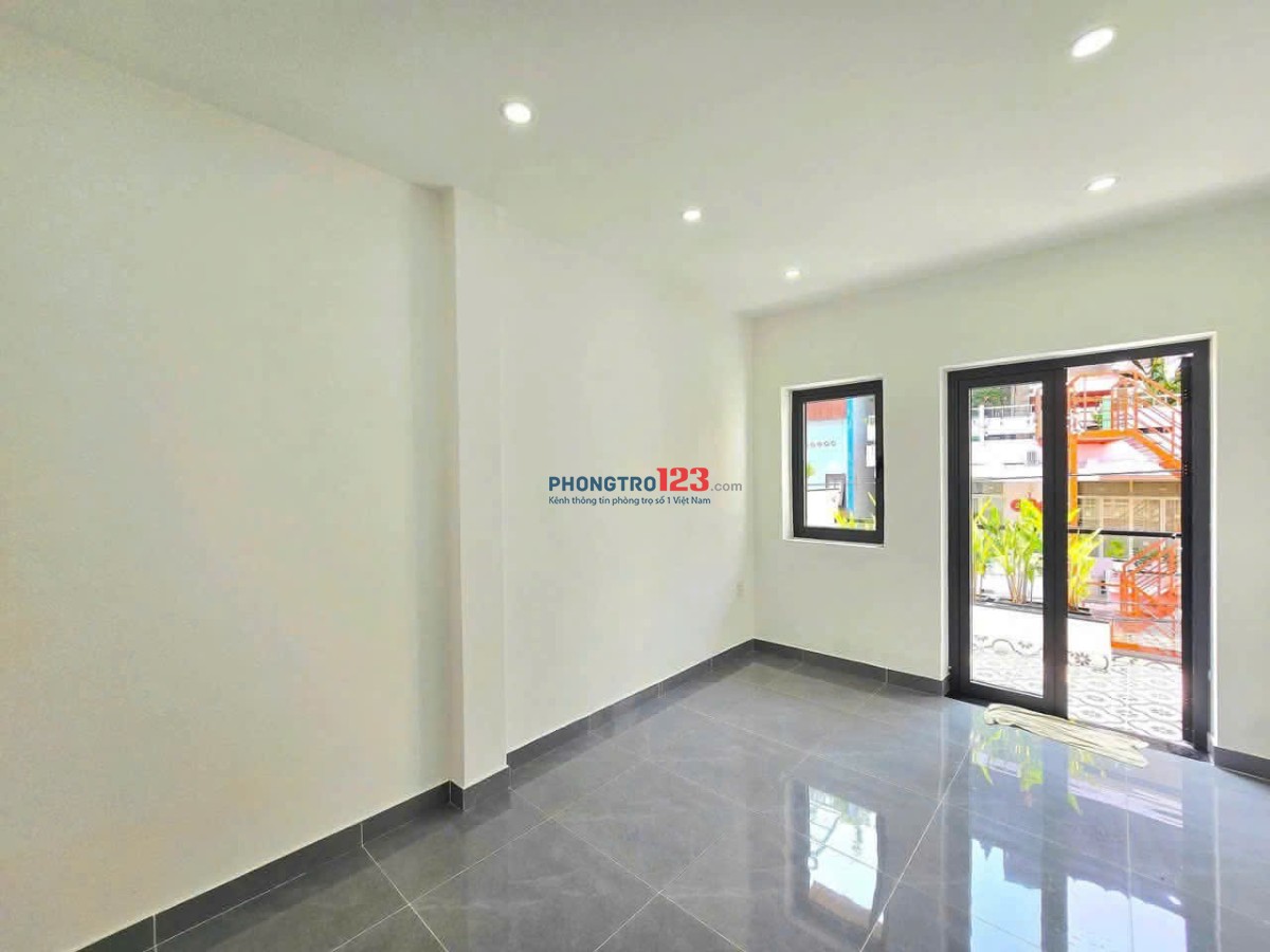 Nhà 3 lầu hẻm Phạm văn Bạch 3p ngủ, 3wc, NTCB giá 15tr/tháng