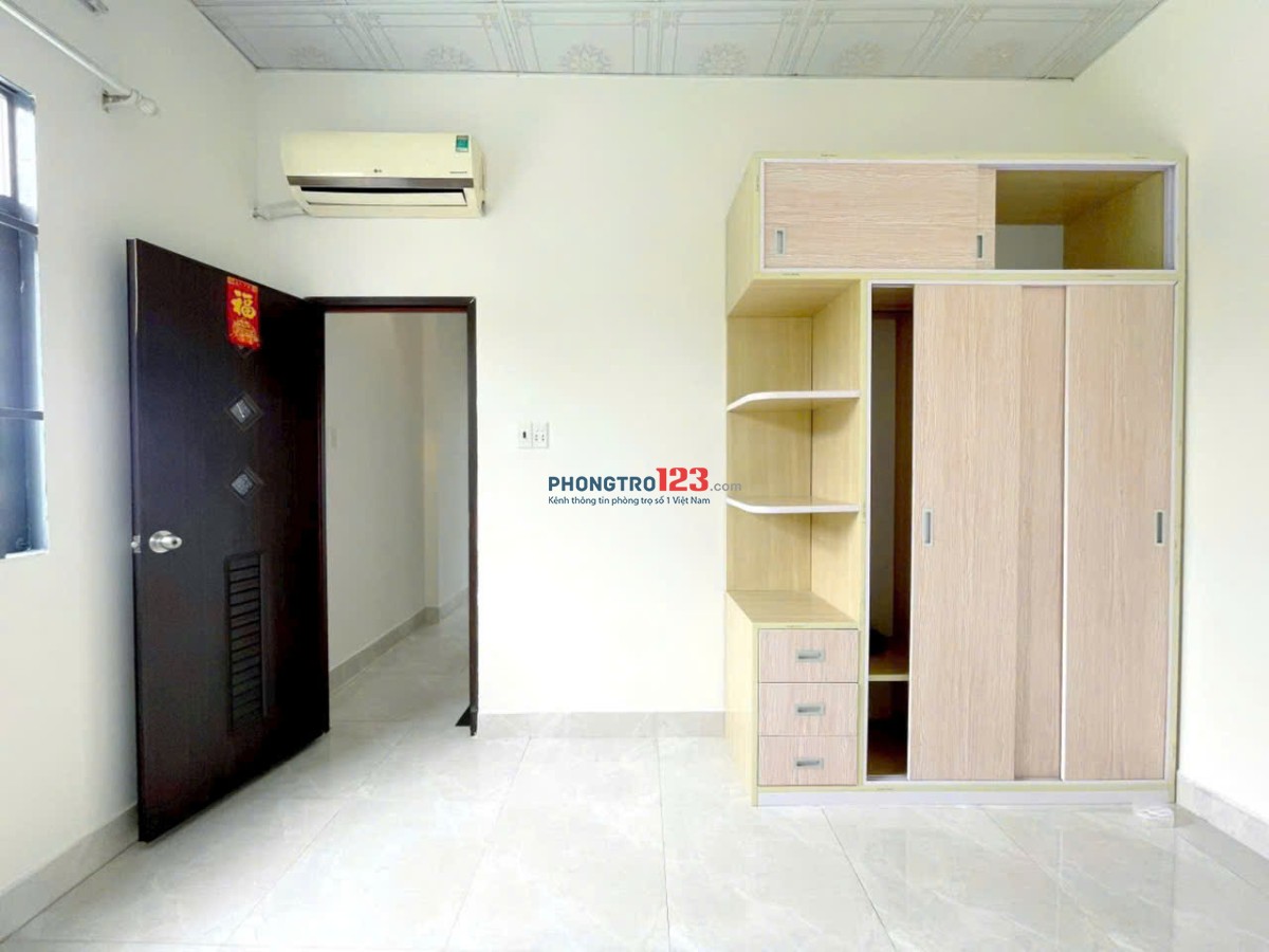 Cần cho thuê căn nhà gần Công viên làng hoa Gò Vấp- 1 trệt 2 lầu, giá 15tr/tháng