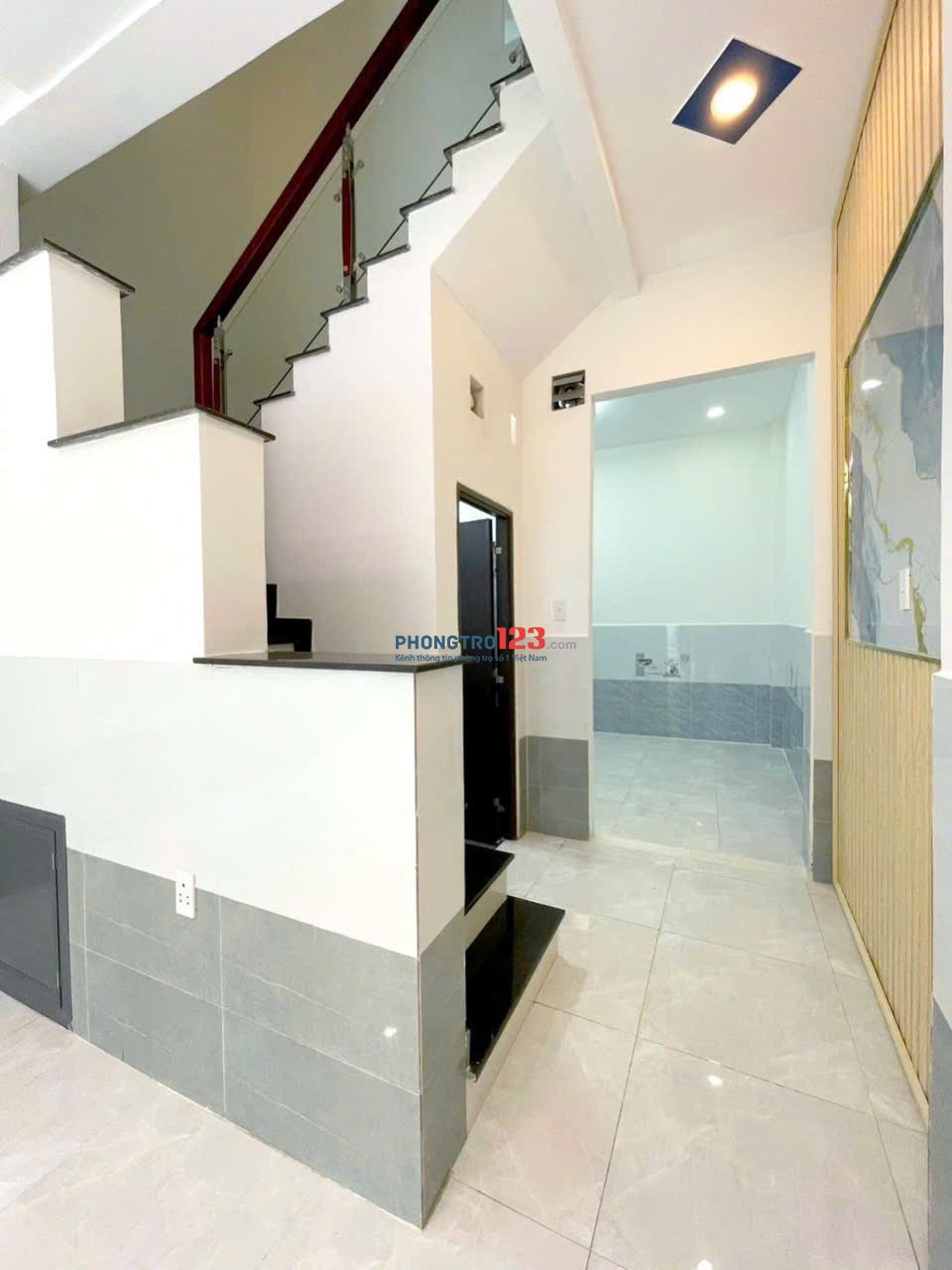 Cần cho thuê căn nhà gần Công viên làng hoa Gò Vấp- 1 trệt 2 lầu, giá 15tr/tháng