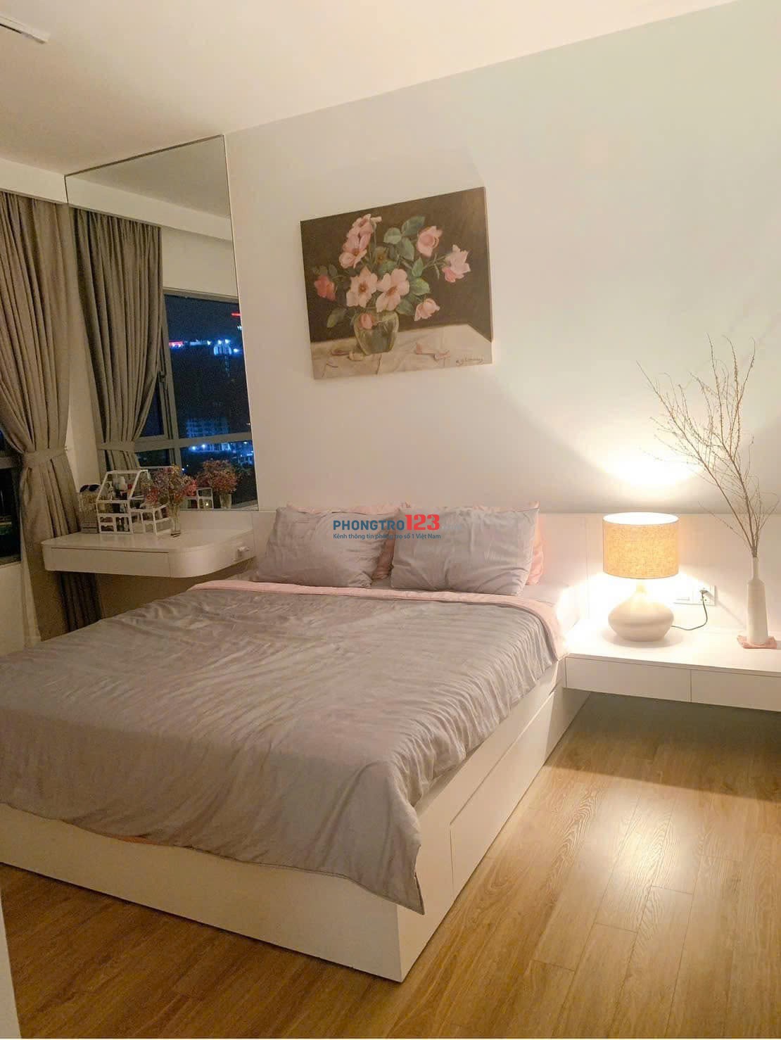 Cộng Hòa Garden-Căn hộ 96m2- 3p ngủ, NTCC, giá 18triệu/tháng.
