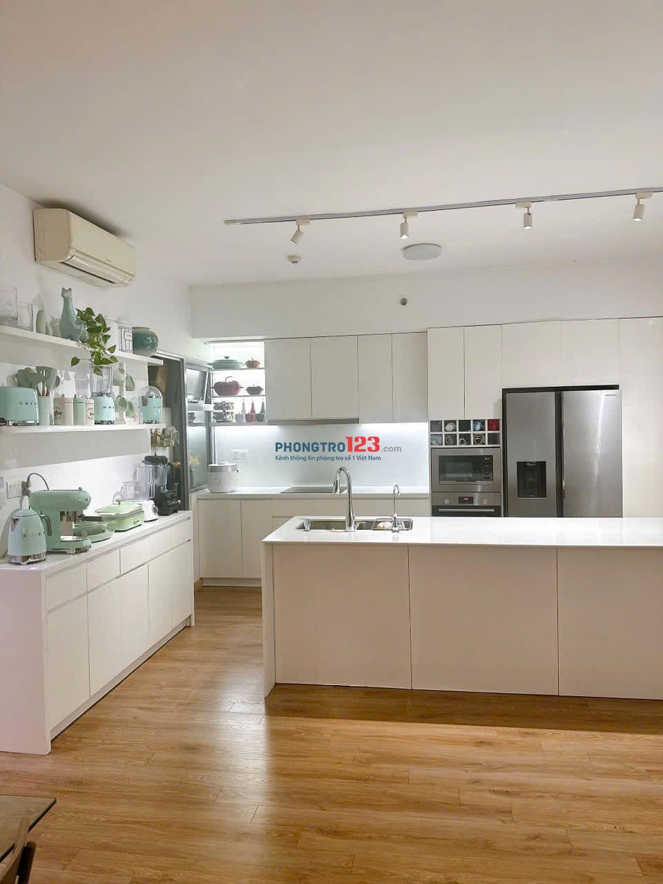 Cộng Hòa Garden-Căn hộ 96m2- 3p ngủ, NTCC, giá 18triệu/tháng.
