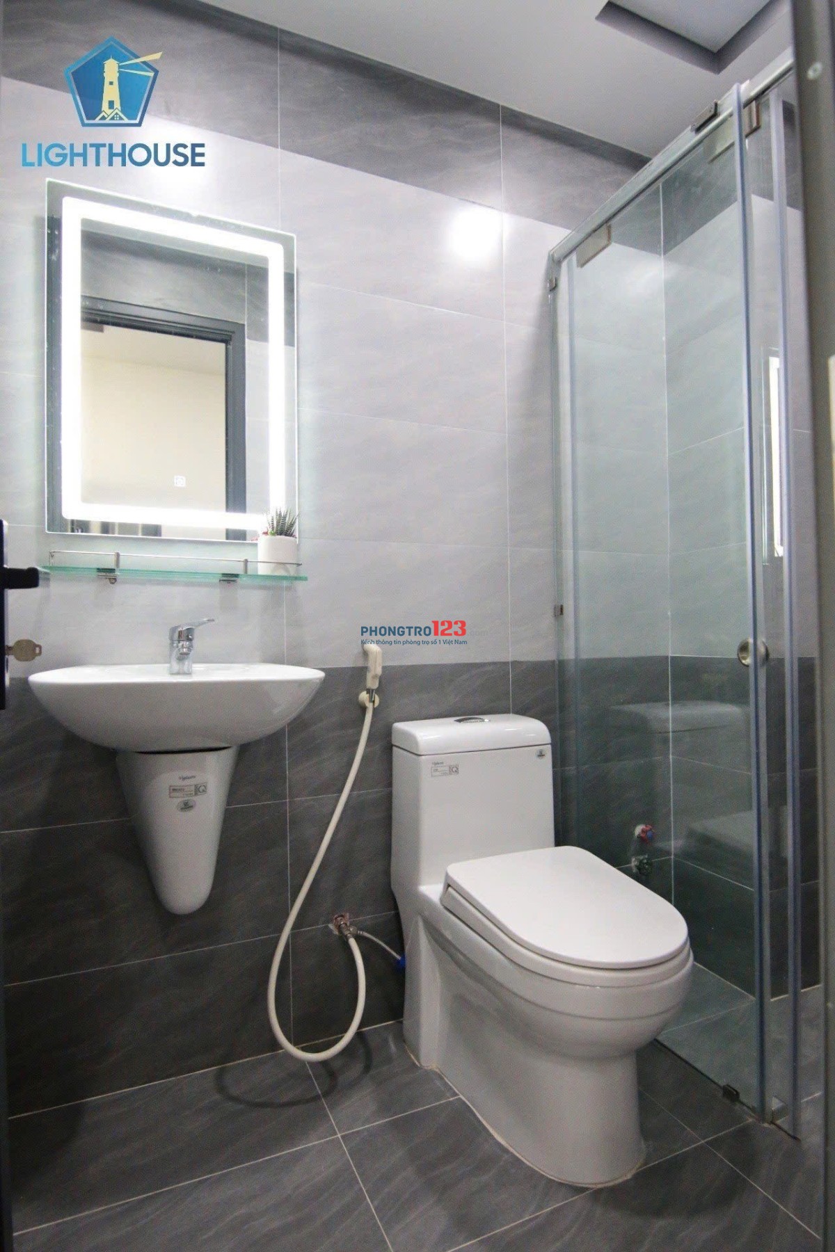Căn hộ studio có ban công Phú Nhuận, thang máy, vân tay, full nội thất, dọn vào ở ngay